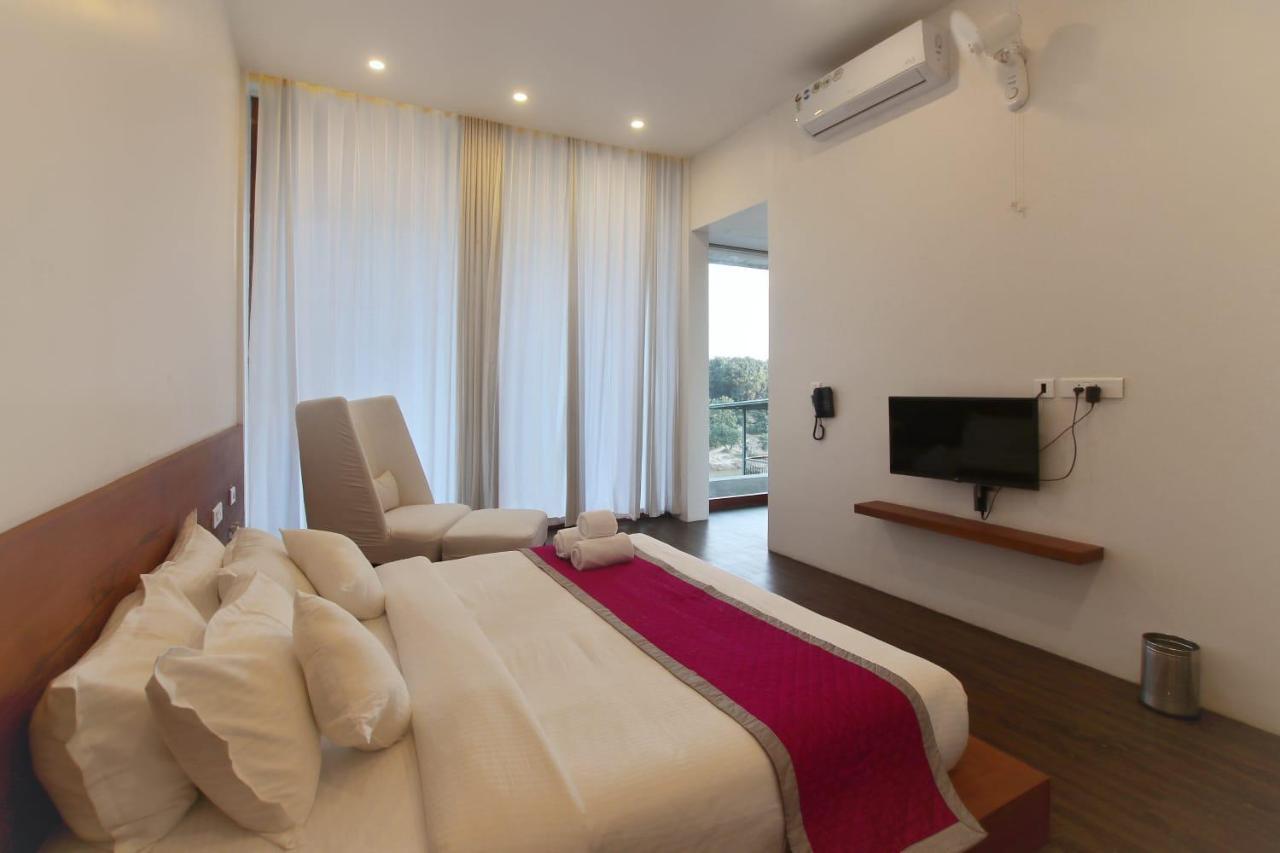Nexstay Grand Chaliyar Resort Edavanna Exterior photo